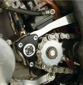 Main image of EE Clutch Slave Guard Husaberg 09-11