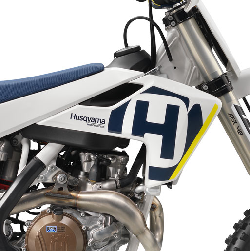 Main image of Husqvarna Shroud Set TC/FC 2018