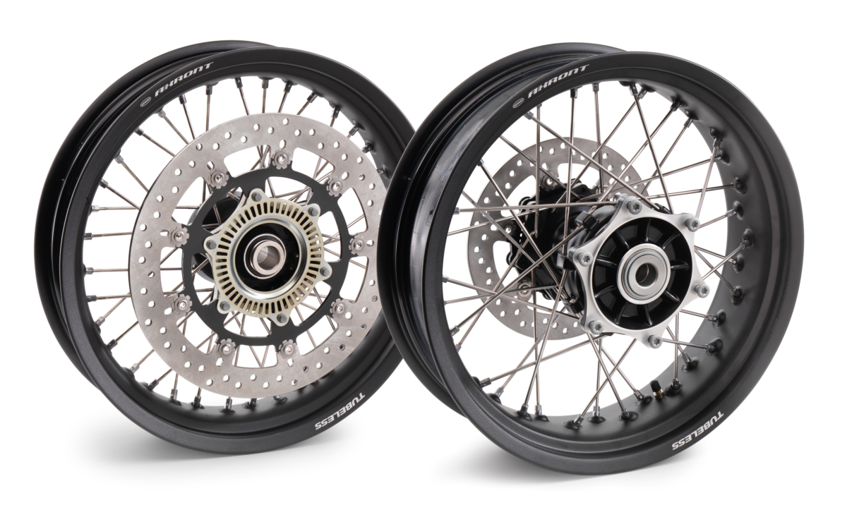 Husqvarna Vitpilen 701 純正ホイール 前後セット Husqvarna Spoked Wheel Set 701 Vitpilen: AOMC.mx