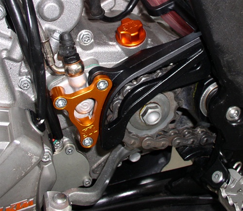 ktm 690 clutch cover