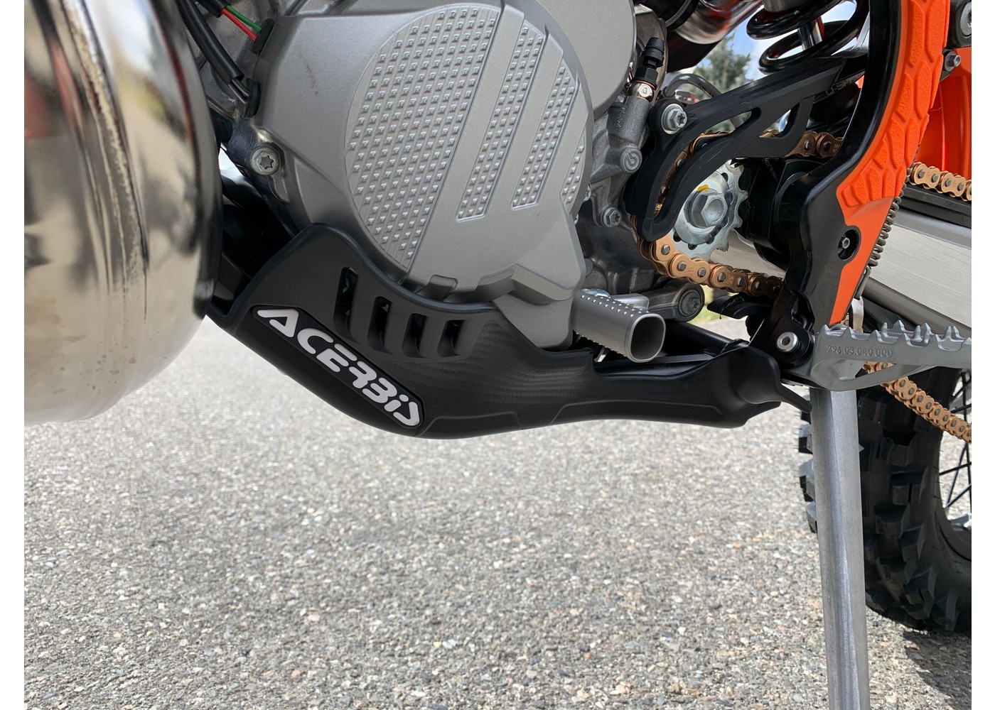 Acerbis Plastics, Gear & Bike Protection | MX & Off-Road Parts