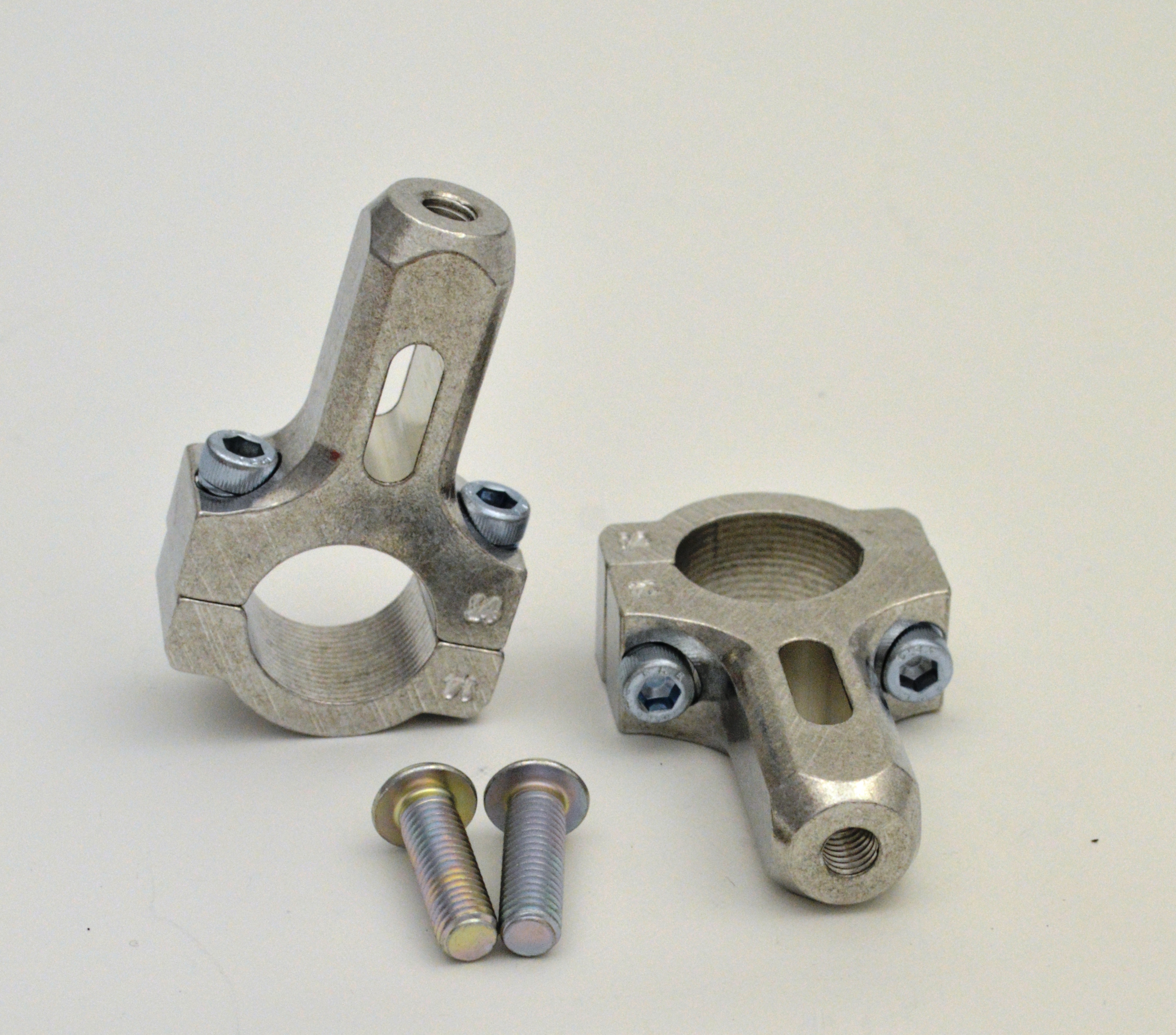 Main image of EE Debris Deflector Clamps (Silver) 1-1/8 inch