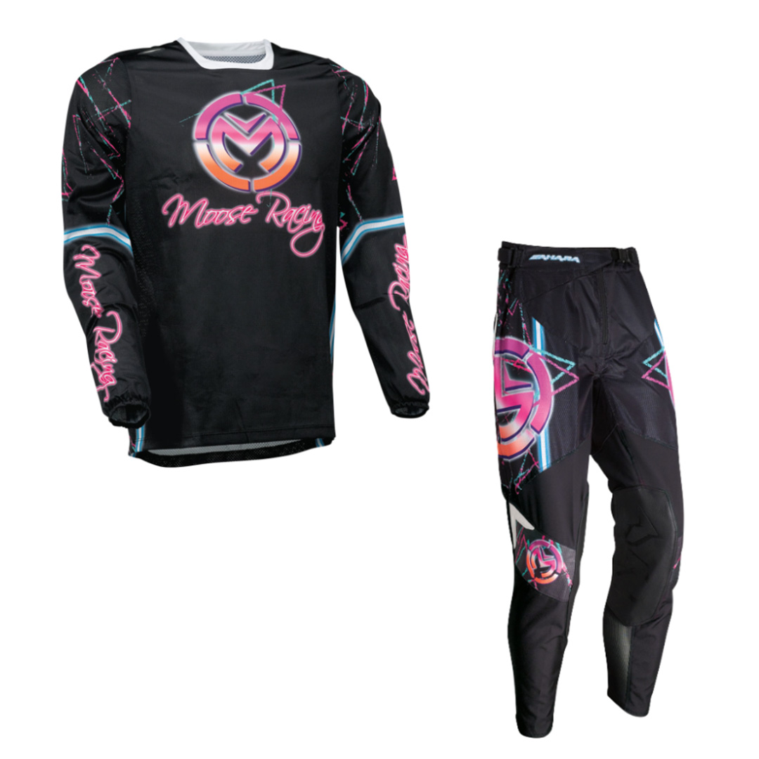 Main image of 2023 Moose Racing Sahara Gear Set (Black/Pink)