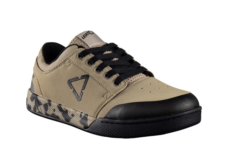 Main image of Leatt Shoe 2.0 Flat V22 (Tan/Black)